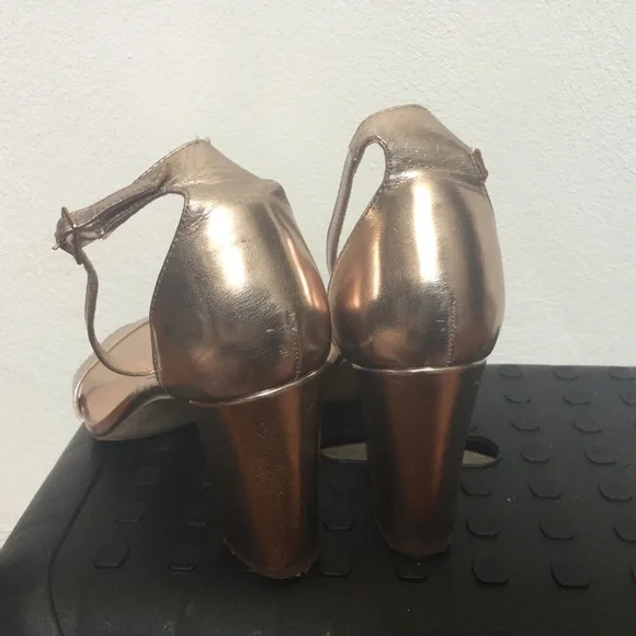 Steve Madden Beella Rose Gold Ankle Strap Heels Size 10 Formal Event Dance - Picture 4 of 5